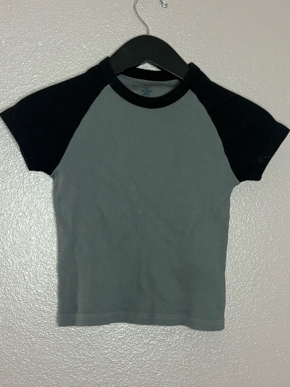 Brandy Melville Gray Body Black Raglan Short Sleeve Tee